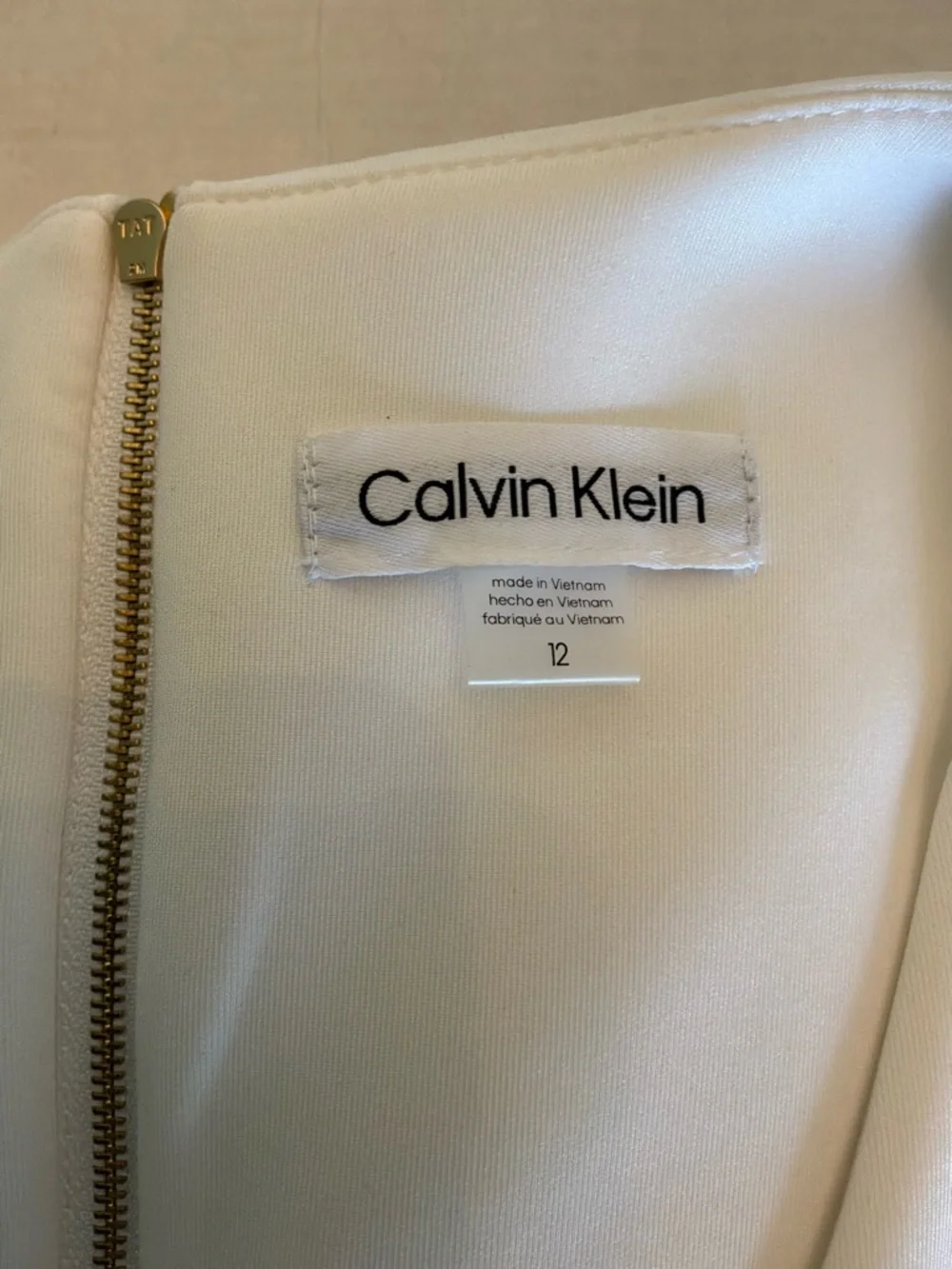 Calvin Klein Cap Sleeve V-Neck Scuba Crepe Midi Sheath Career White 12